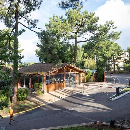 Huttopia * Arcachon