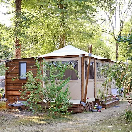 Campingplatz Huttopia *