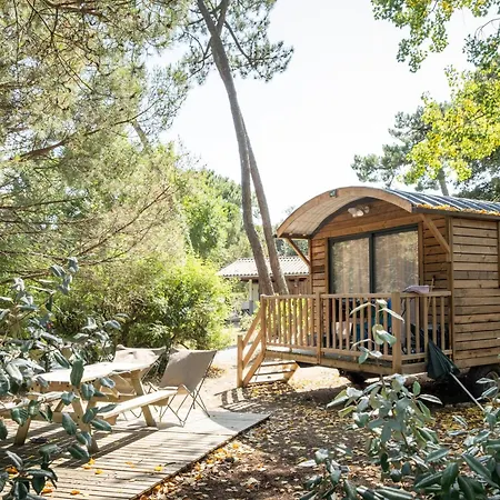 Huttopia Campsite *